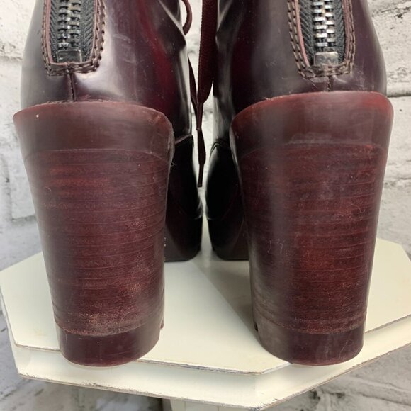 Vintage Y2K Aldo Faux Patent Leather Chunky Platform Block Heel Lace up Bootie - Picture 8 of 14